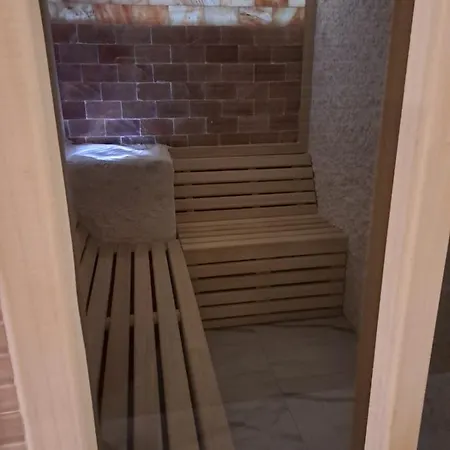 Apartment Belvedere Lux &